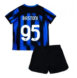 Inter Milan Alessandro Bastoni #95 Heimtrikot Kinder 2023-24 Kurzarm (+ kurze hosen)